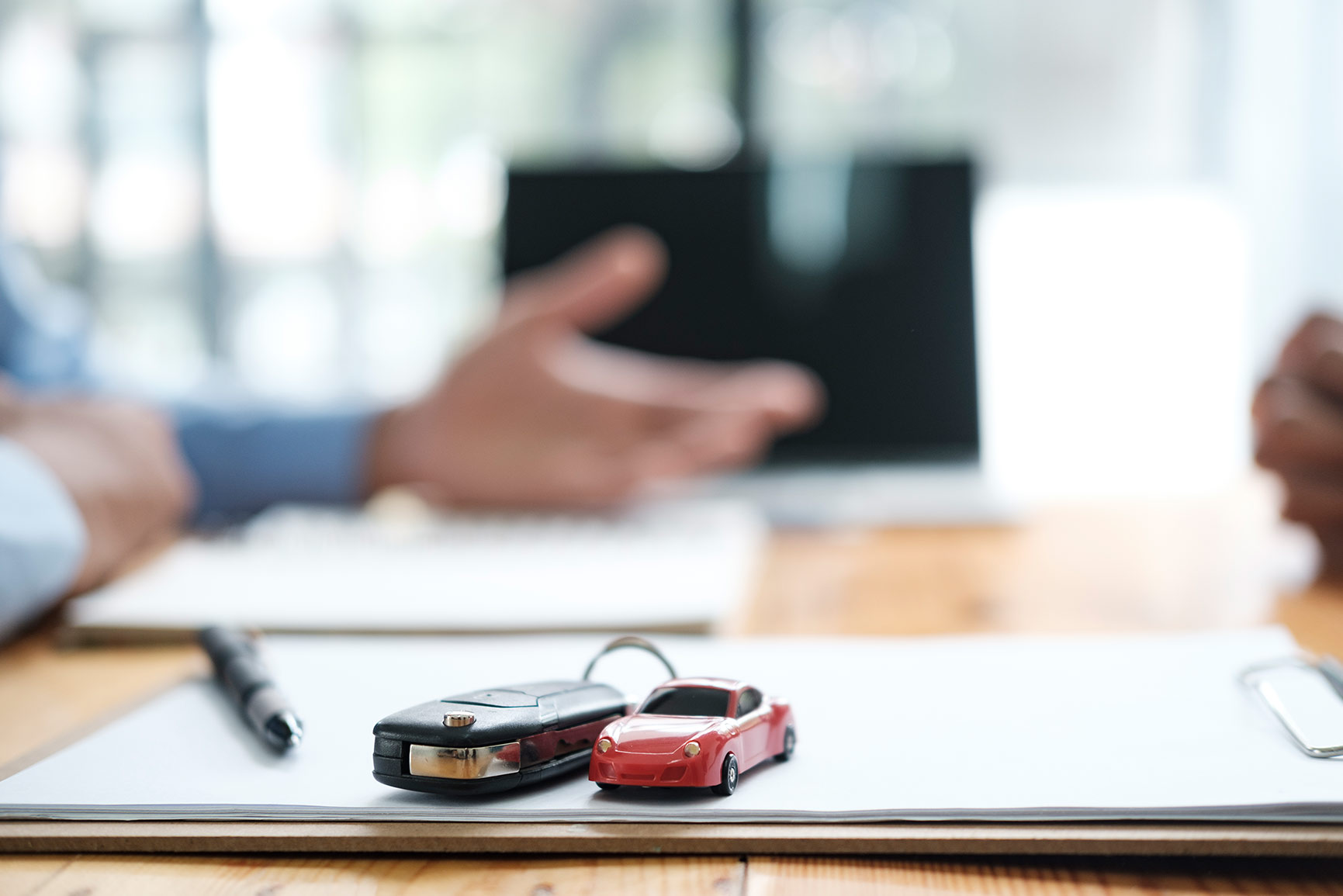 Car keys sitting on a desk | Featured Image for Sell My Car Queensland.